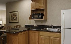 Best Western Plus Holland House Detroit Lakes Mn